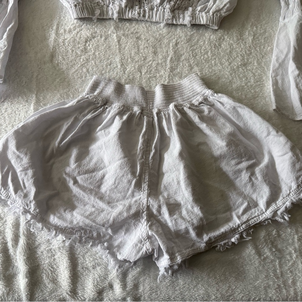 New Natural Cotton Lola Flare Off Shoulder Top High Waisted Shorts White Outfit - Picture 14 of 14